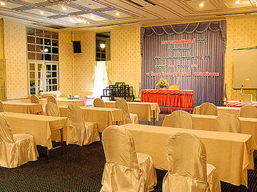 Rooks Holiday Hotel & Resort Mae Hong Son Dış mekan fotoğraf